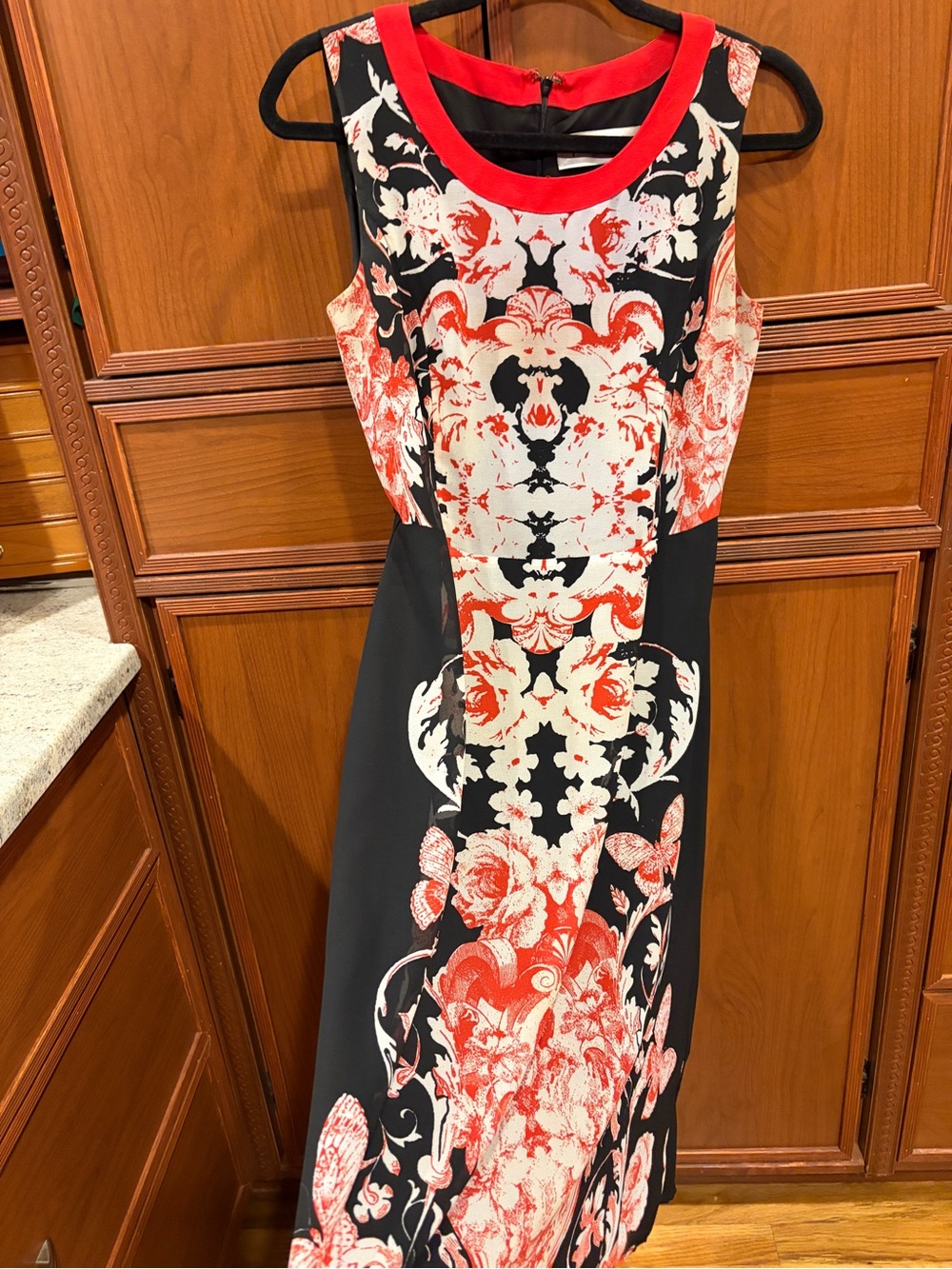 Patrizia Luca Black & Coral Floral Sleeveless Sheath Dress